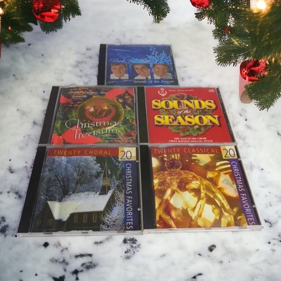 Lot of 5 Christmas Music CDs Classical Instrumental Choral Nashville String - Picture 1 of 16